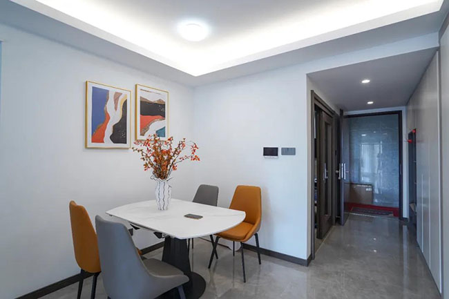 89㎡現(xiàn)代三居，主打輕便實用，體驗三口之家的小清新生活